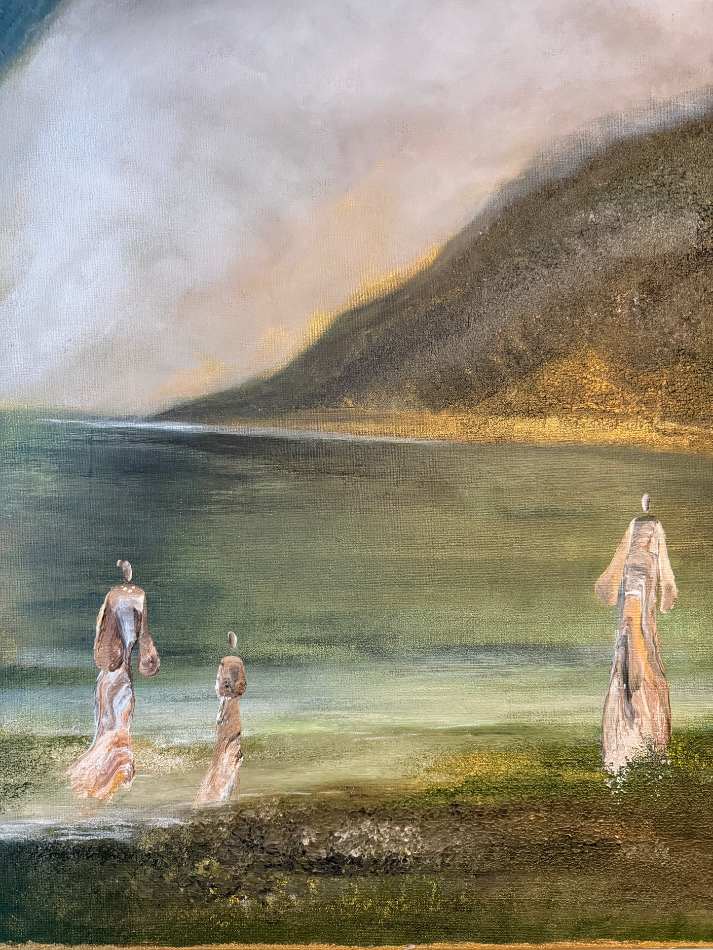 To the Gravity of Love