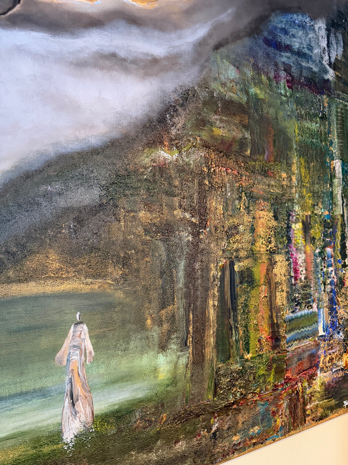 To the Gravity of Love